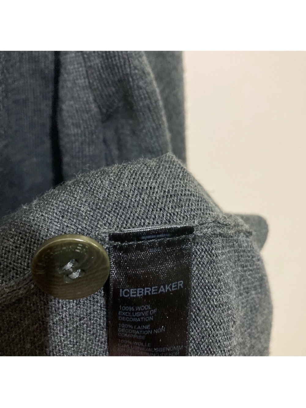 Icebreaker Womens Long Vneck Wool Cardigan Grey Size Medium Single Button Up - Picture 10 of 12